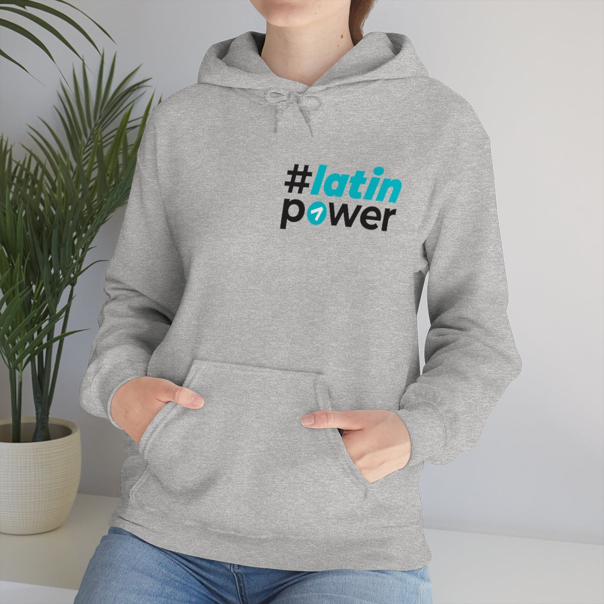 #Latinapower - Light Blue - Unisex Heavy Blend™ Hooded Sweatshirt